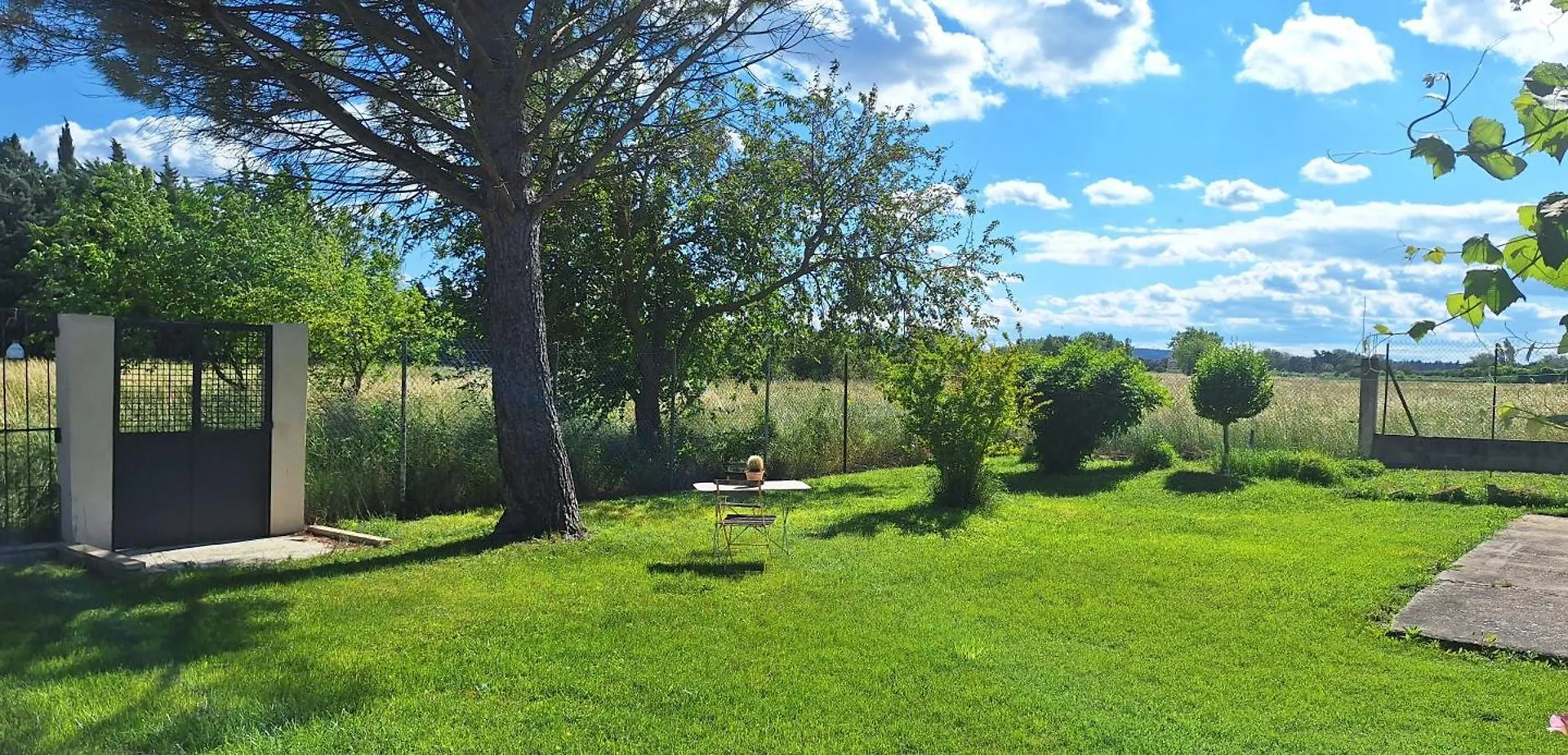 Holiday home Gite Mas De La Restanque Monteux France